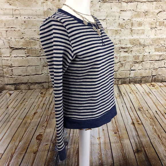 Levi’s sweatshirt - Picture 5 of 8